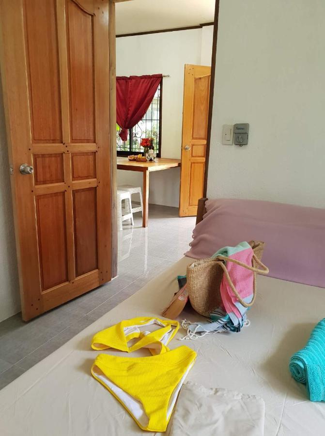 Nida'S Place General Luna  Luaran gambar