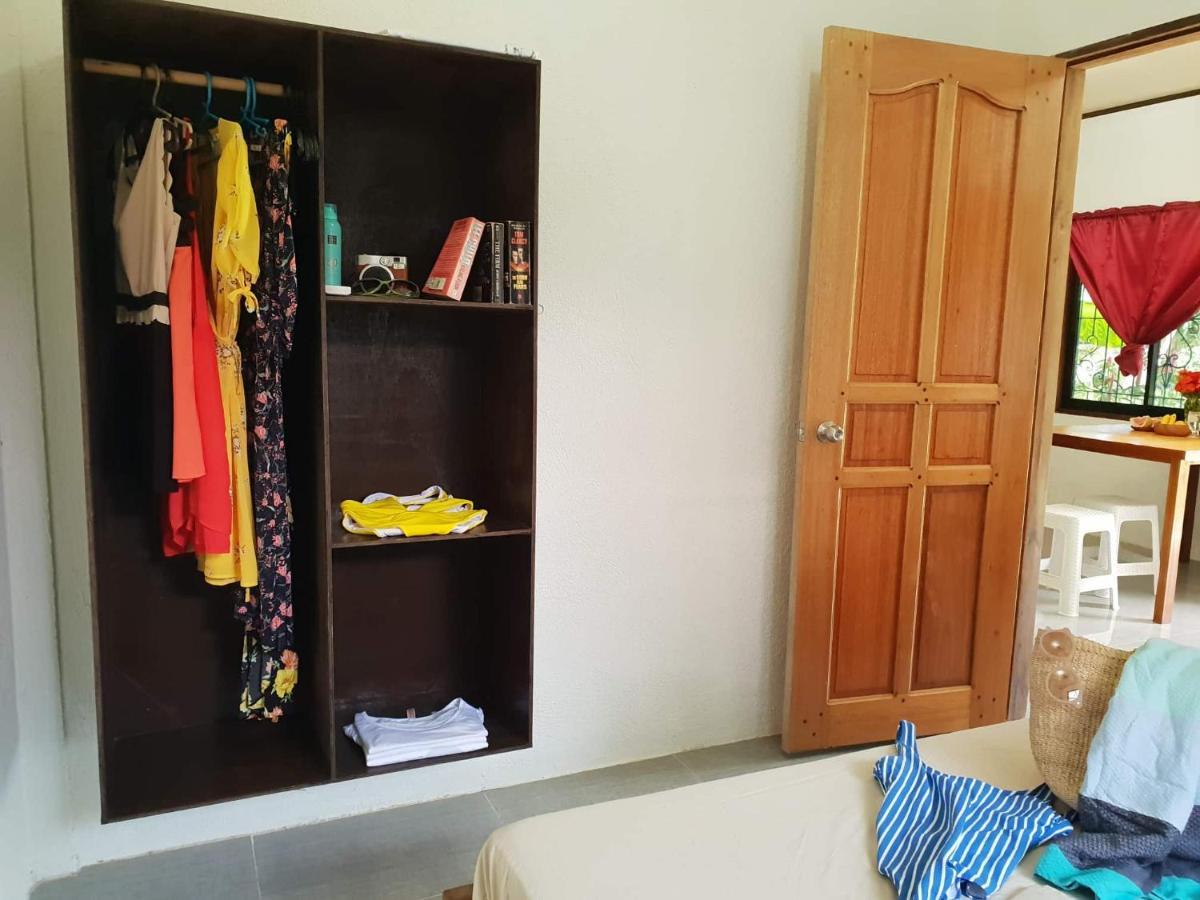 Nida'S Place General Luna  Luaran gambar